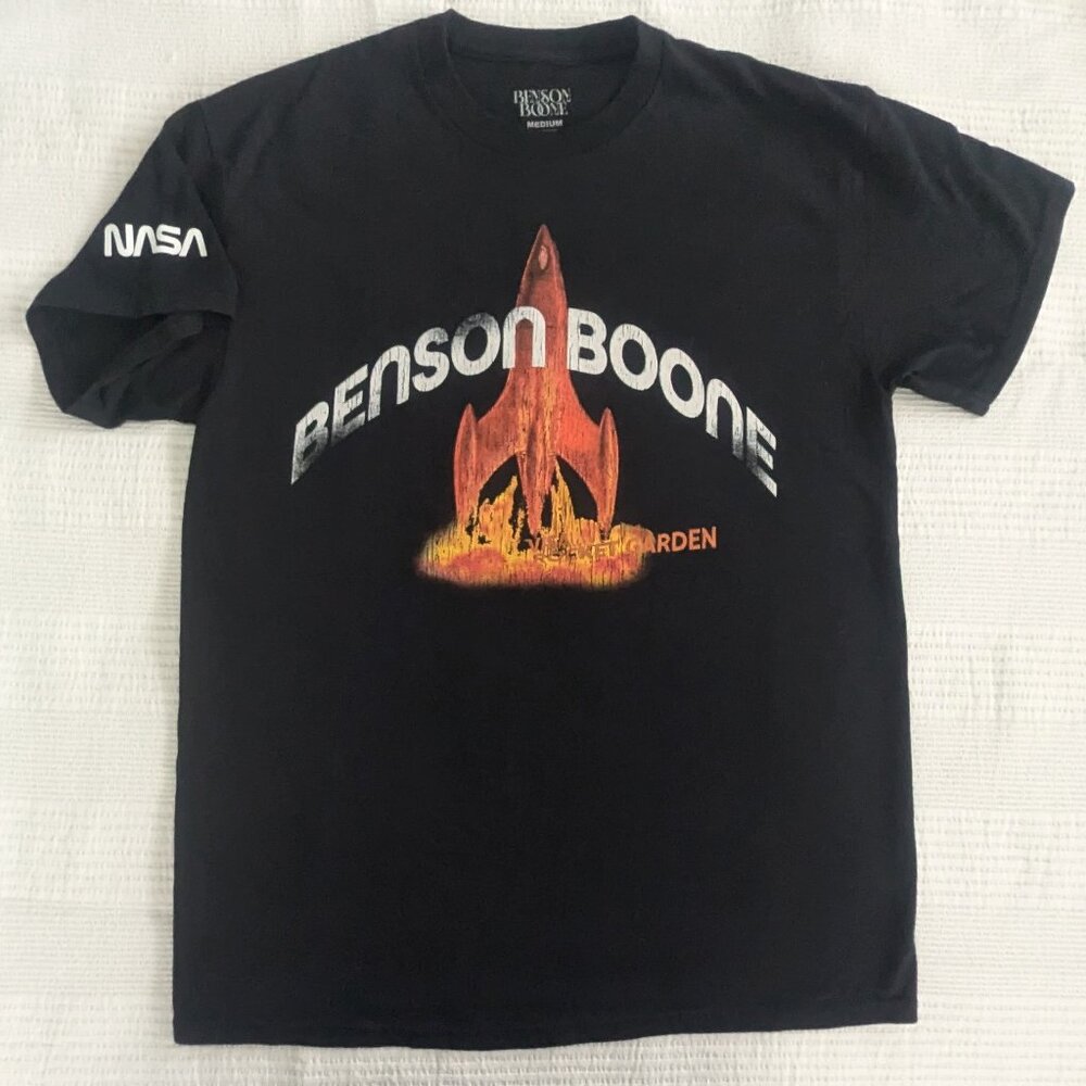 RARE Benson Boone NASA Concert Shirt 11/29/25 Size Medium